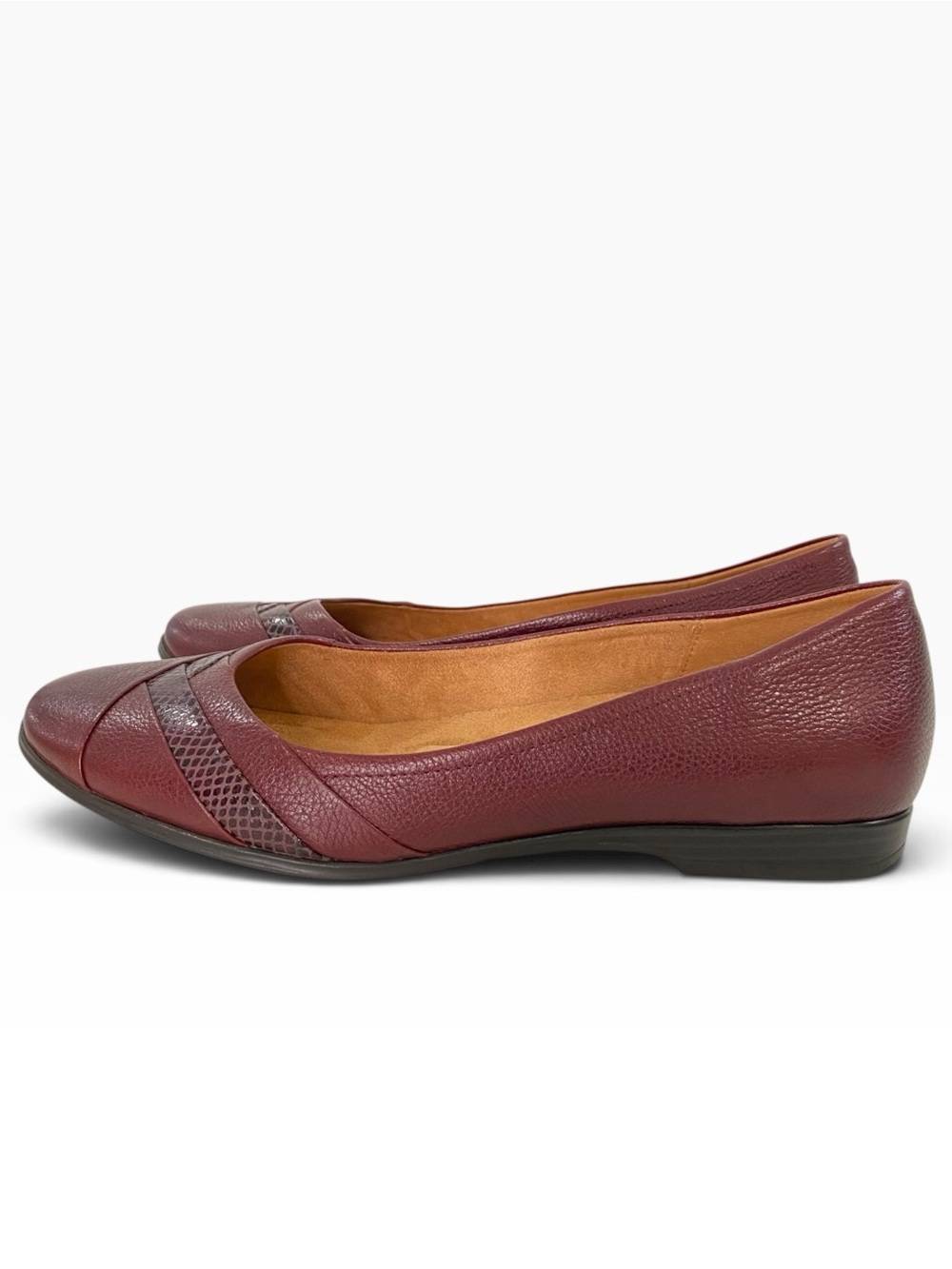 Naturalizer Jaye Burgundy Leather Comfort Skimmer Flats Women’s 9.5M Work Shoe